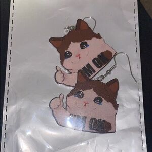 Cute Cat Earrings - Brown and White